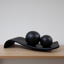 Rampa Preta com 2 Esferas – Decoração Versátil