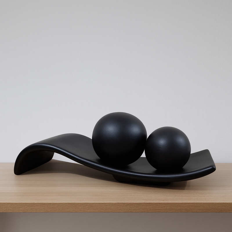 Rampa Preta com 2 Esferas – Decoração Versátil
